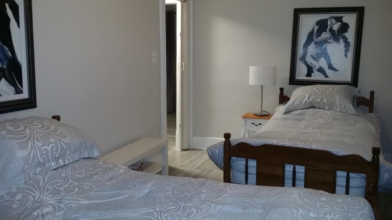 Niagara Falls Canada Getaway Villa ภายนอก รูปภาพ