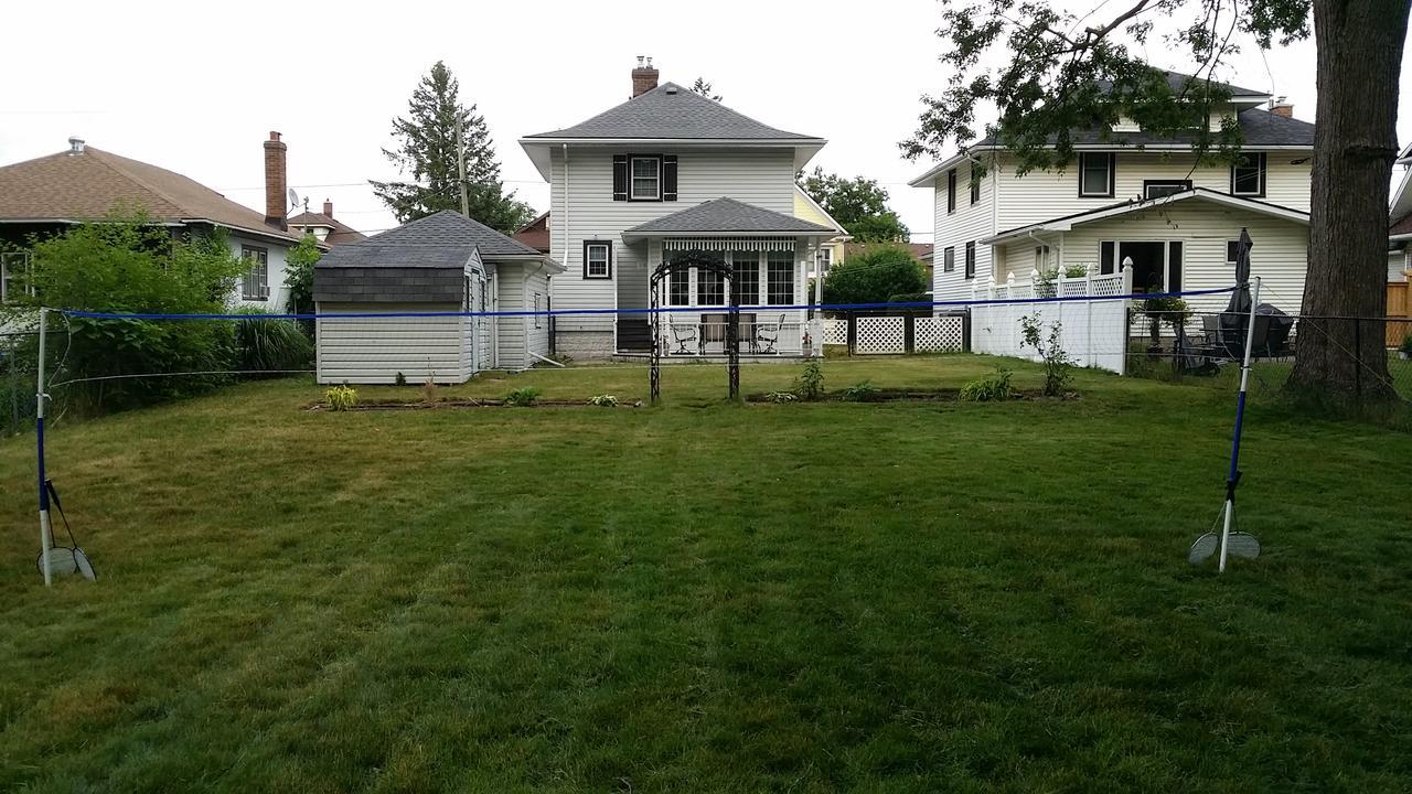 Niagara Falls Canada Getaway Villa ภายนอก รูปภาพ